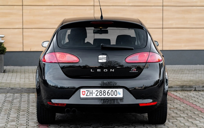Seat Leon cena 21900 przebieg: 253000, rok produkcji 2007 z Radom małe 667